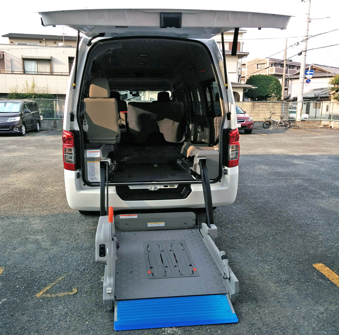 RING!RING!プロジェクト_移送車3_後面